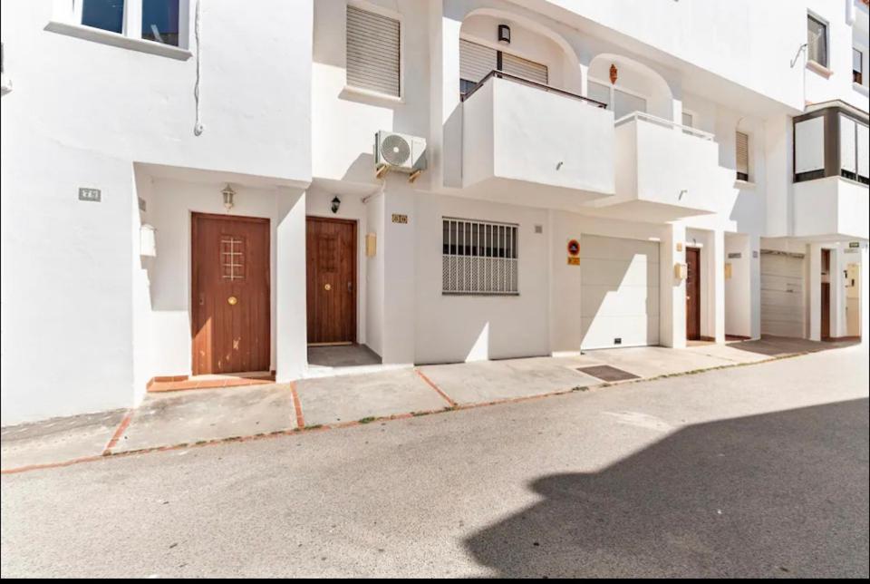 Loft Independiente A 150 Mtrs De La Playa Wifi Aire Acondicionado Тарифа Экстерьер фото